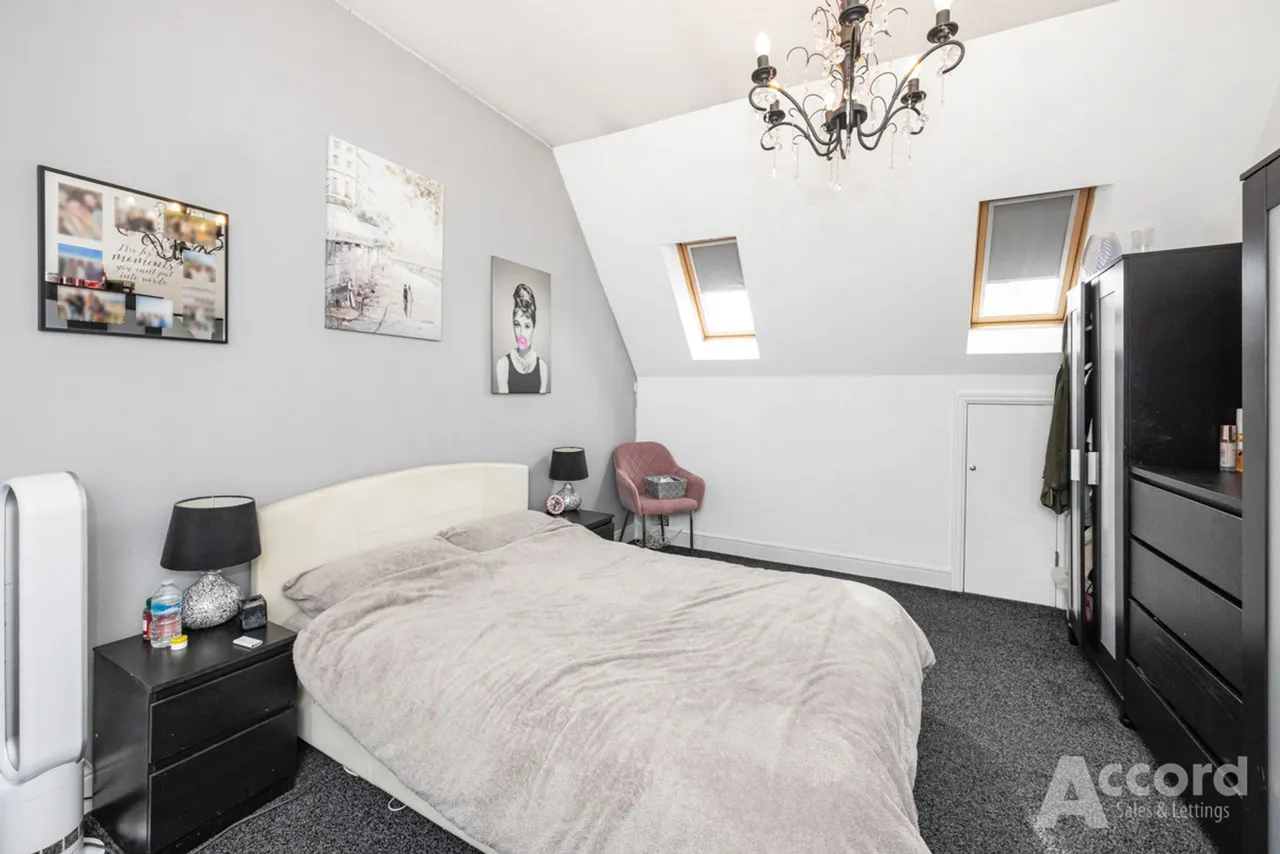 Wallace Way, Romford, RM1, photo 51