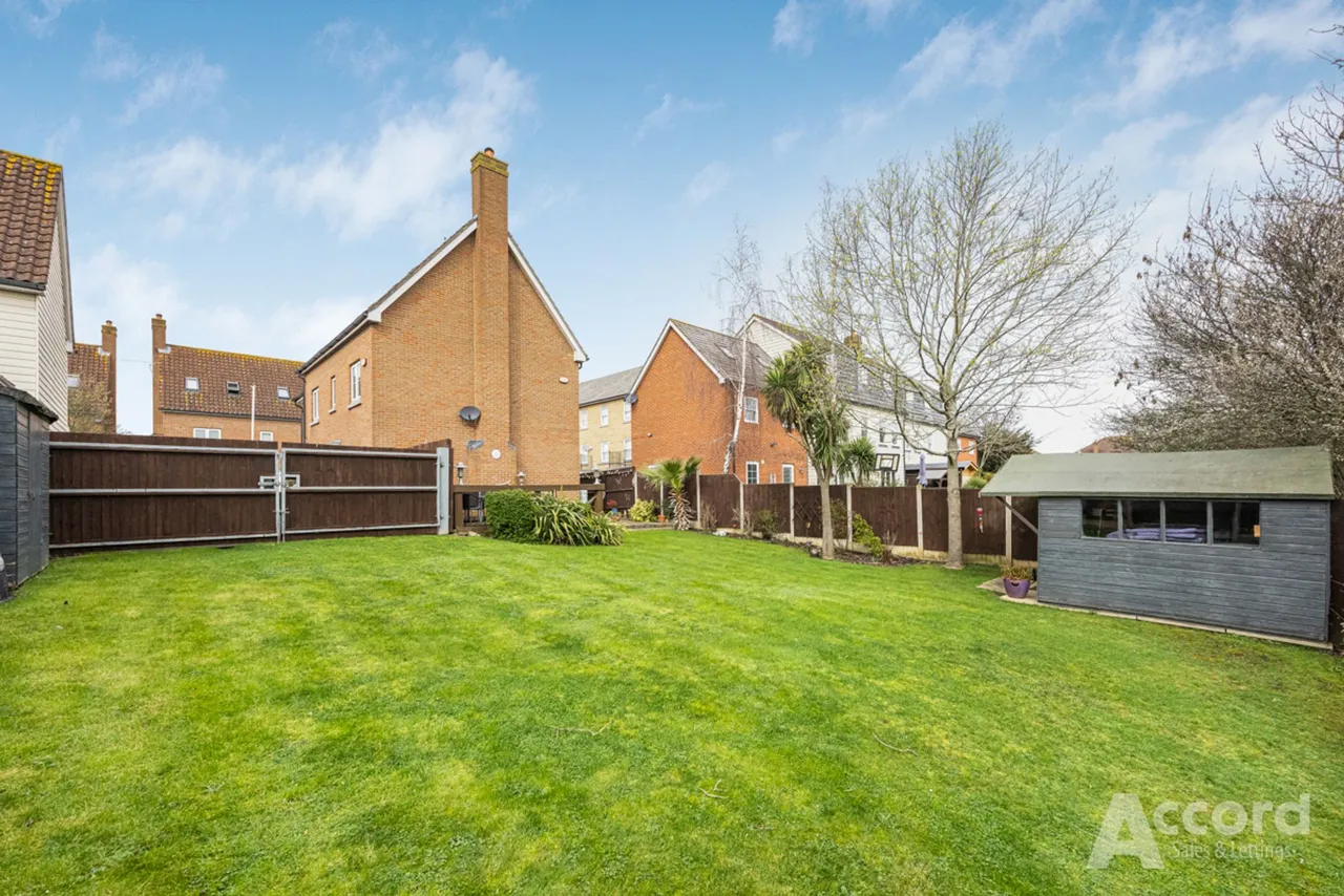 Wallace Way, Romford, RM1, photo 28