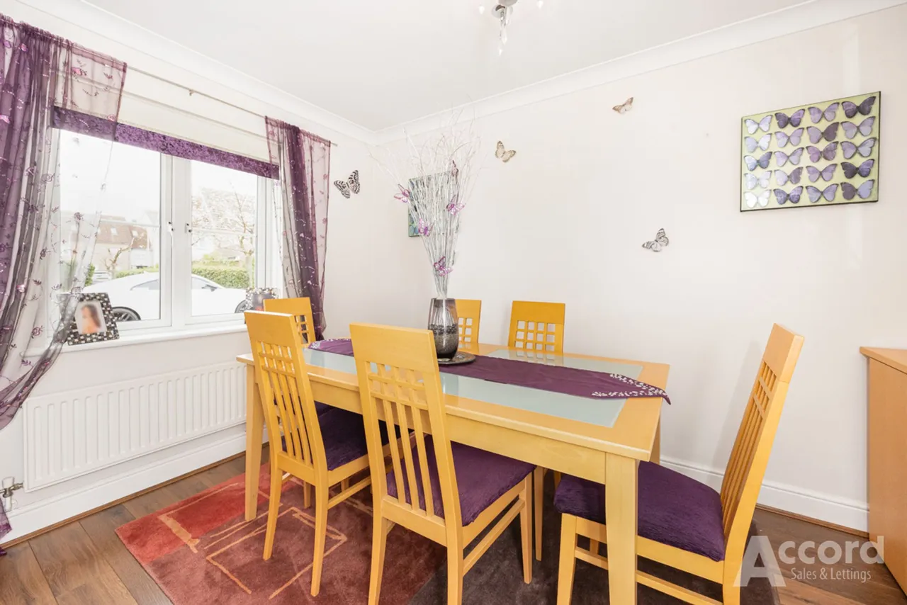 Wallace Way, Romford, RM1, photo 9