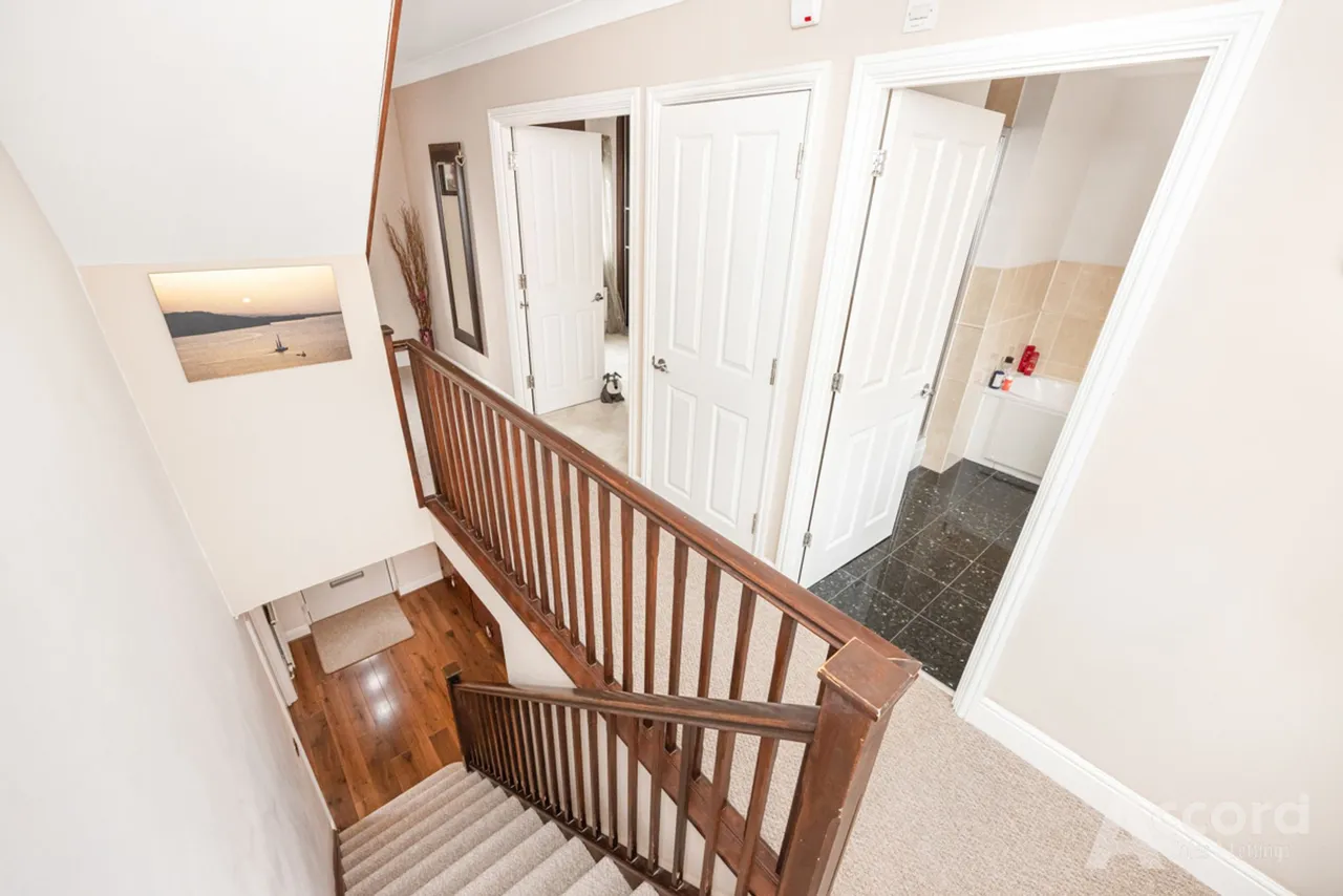 Wallace Way, Romford, RM1, photo 40