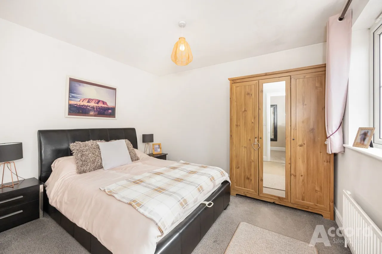 Wallace Way, Romford, RM1, photo 49