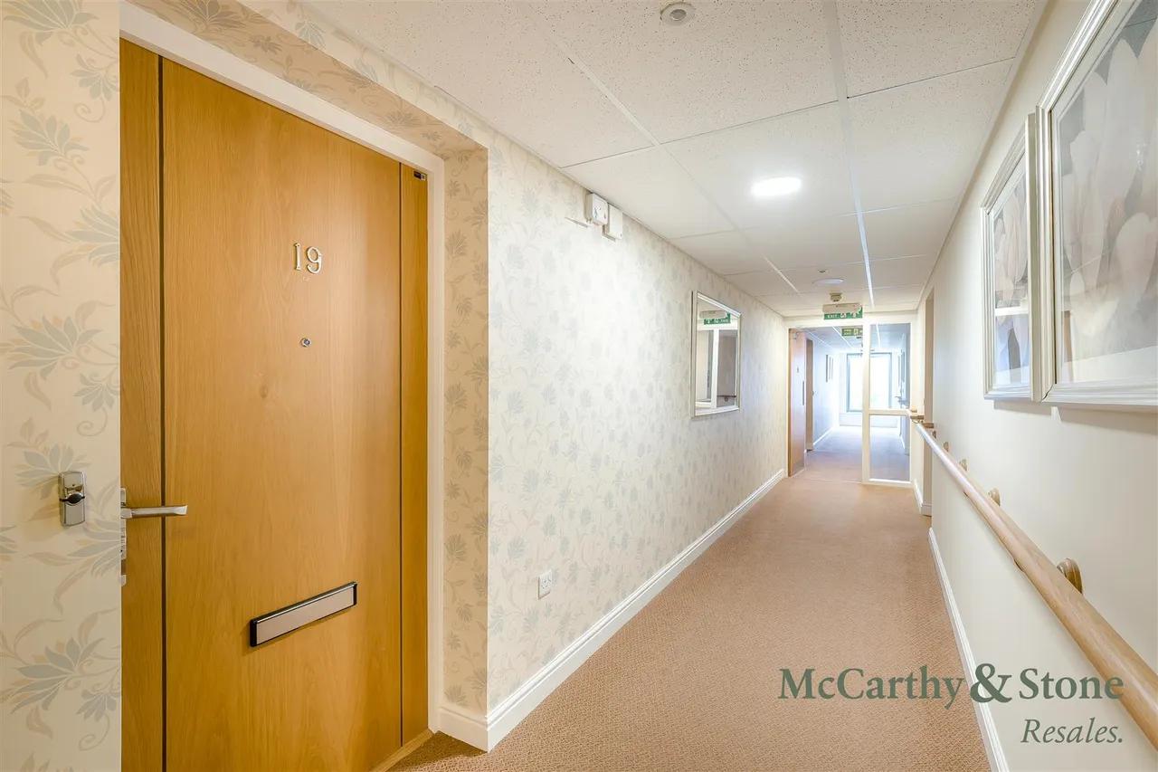 St. Georges Road, Cheltenham, GL50, photo 14