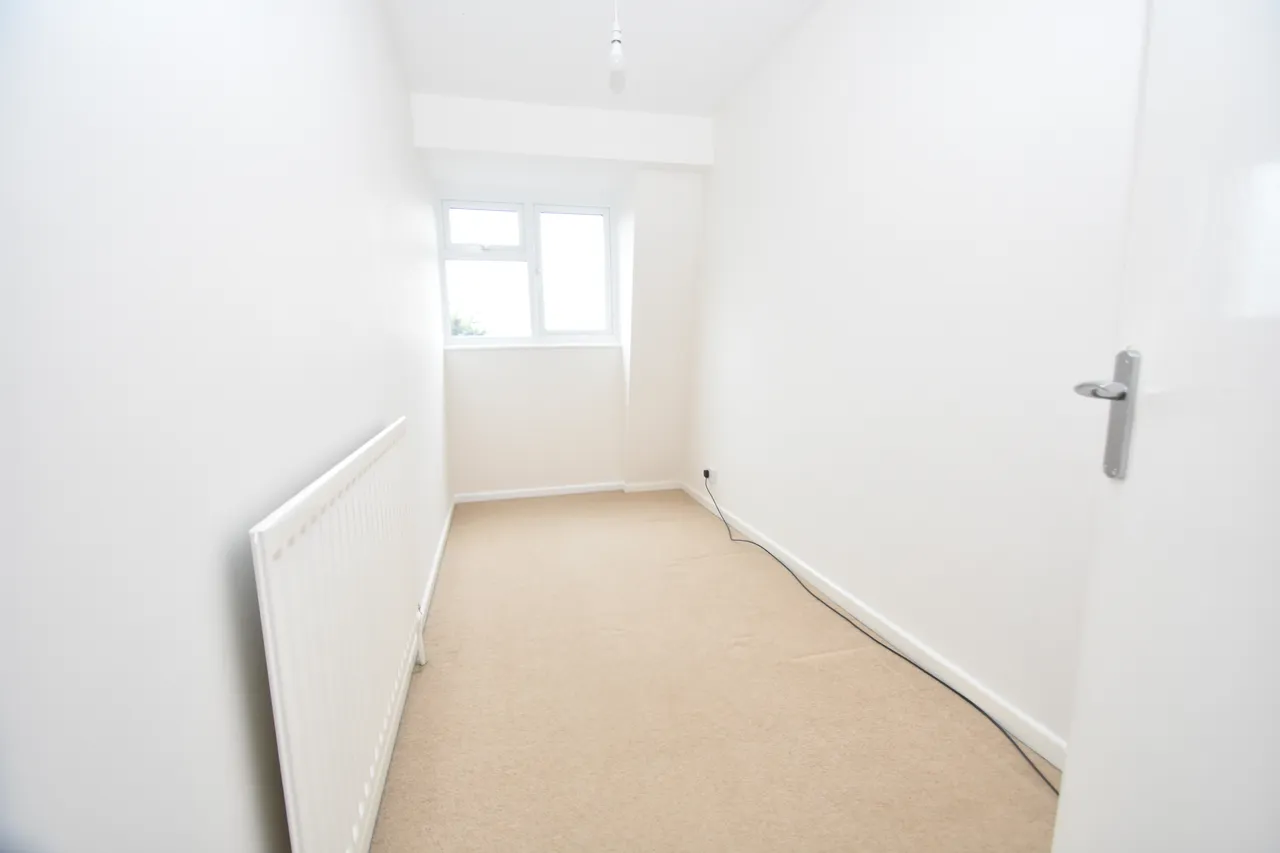Warsash Road, Warsash, SO31, photo 9
