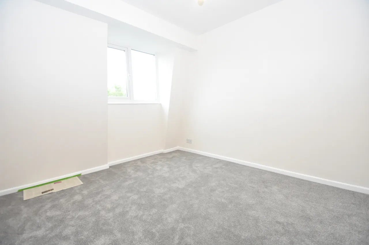 Warsash Road, Warsash, SO31, photo 7
