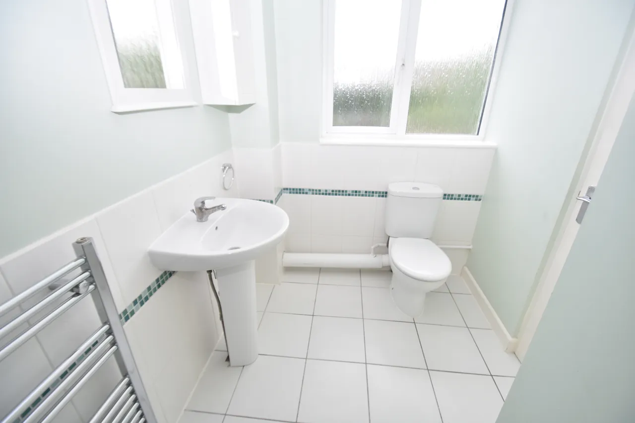 Warsash Road, Warsash, SO31, photo 6
