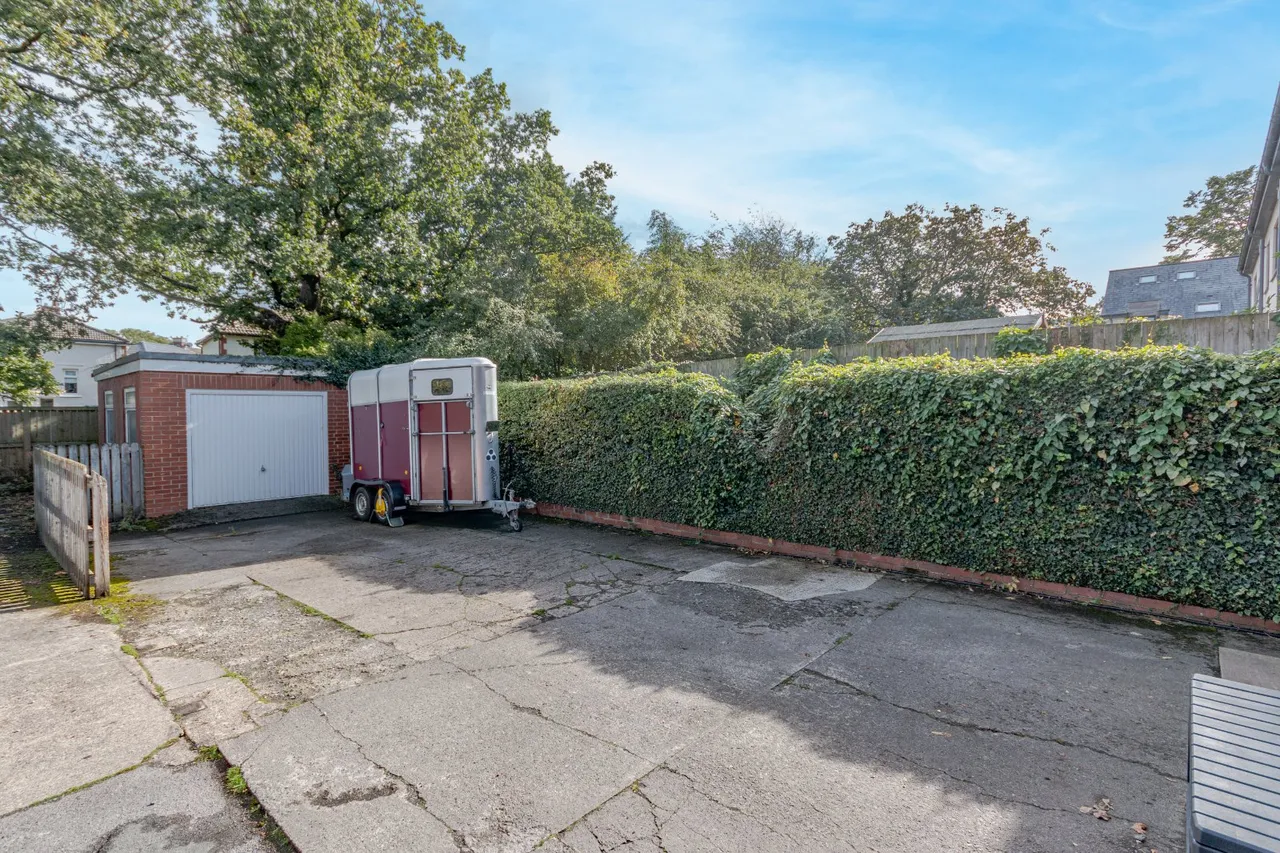Sunset Terrace, Ilkley, LS29, photo 15