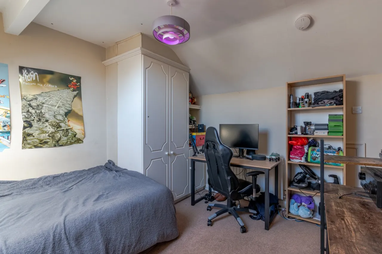 Sunset Terrace, Ilkley, LS29, photo 11