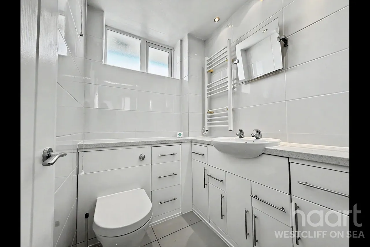 London Road, Westcliff-On-Sea, SS0, photo 8