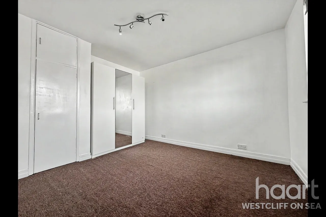 London Road, Westcliff-On-Sea, SS0, photo 7