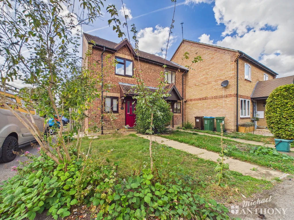 Anton Way, Aylesbury, HP21, photo 11