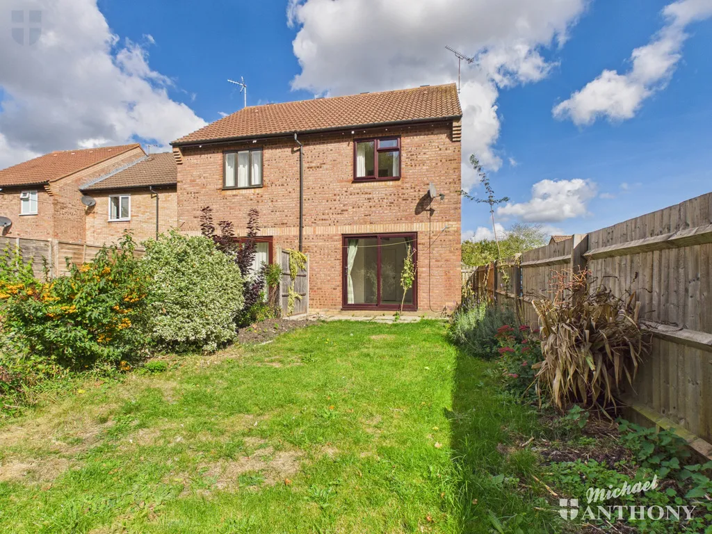 Anton Way, Aylesbury, HP21, photo 9