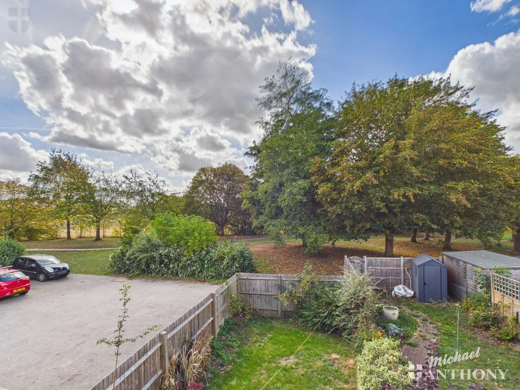 Anton Way, Aylesbury, HP21, photo 10