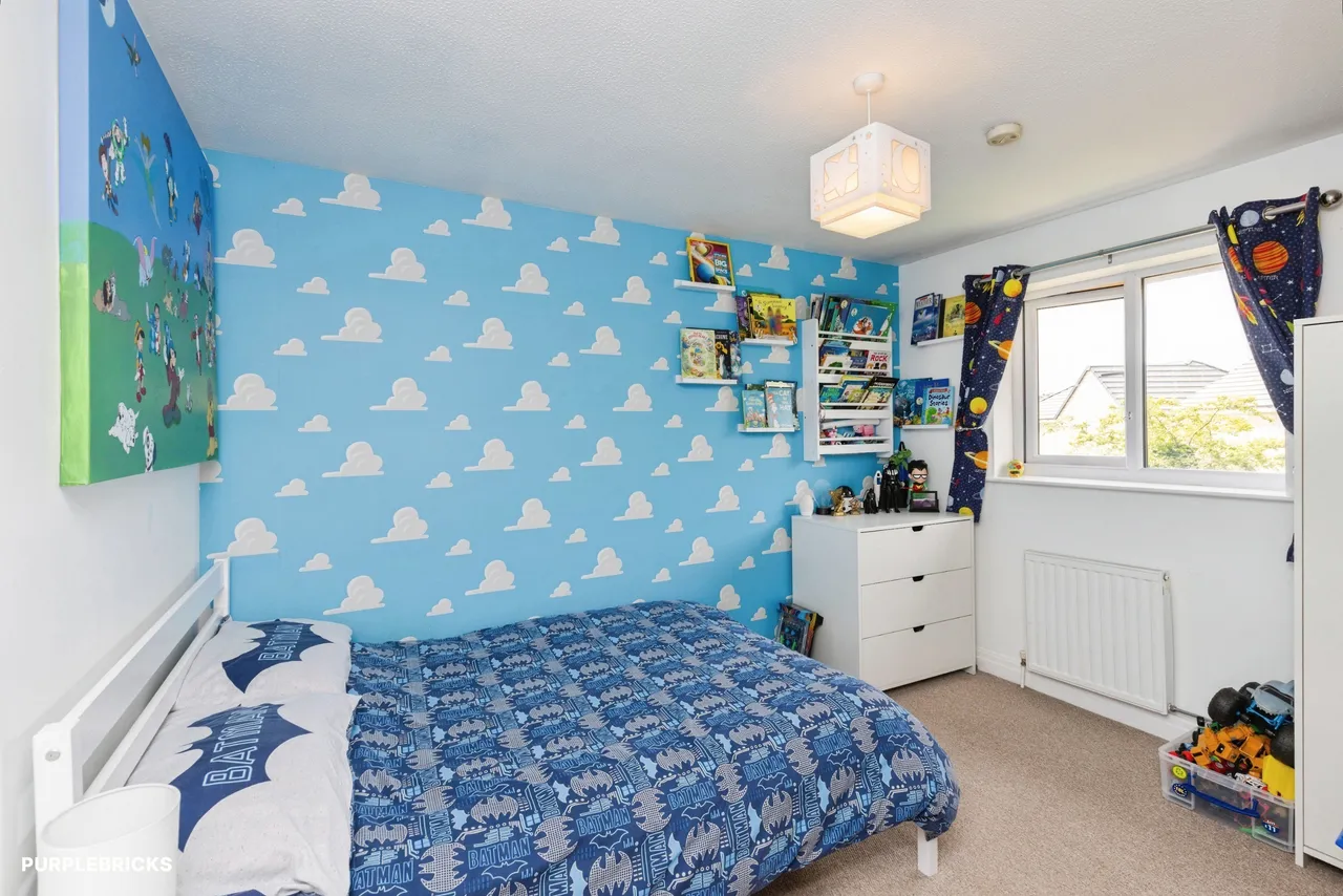 Martindale Close, Bradford, BD2, photo 17