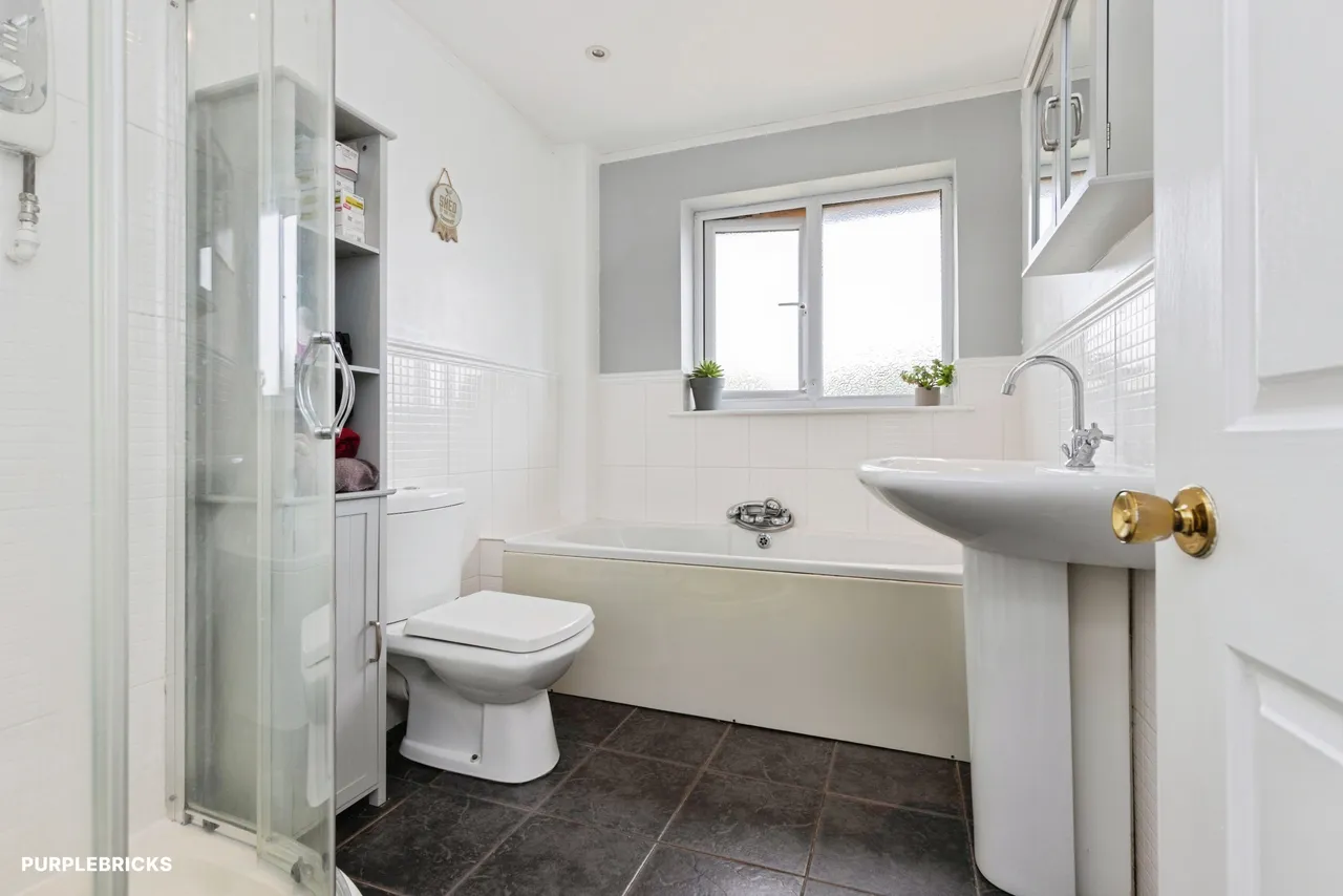 Martindale Close, Bradford, BD2, photo 14