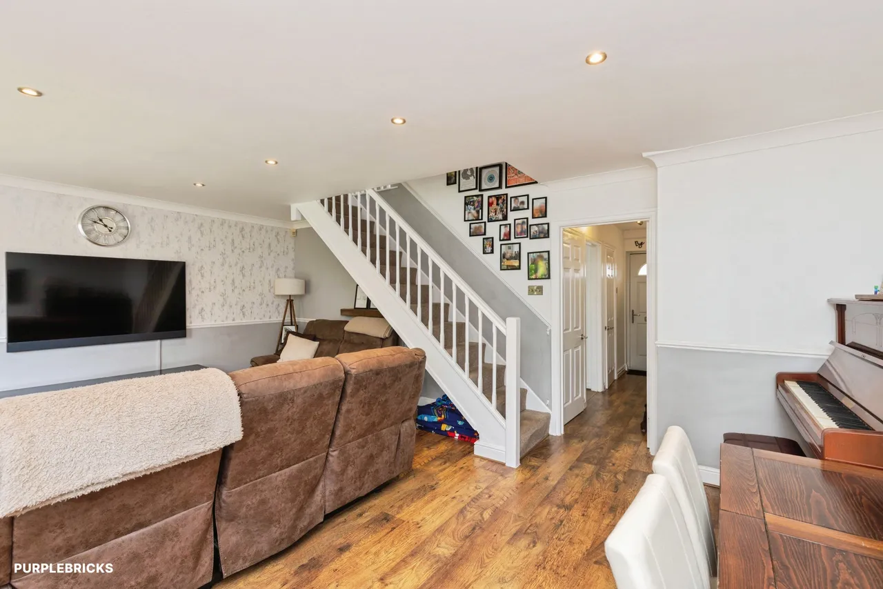 Martindale Close, Bradford, BD2, photo 8