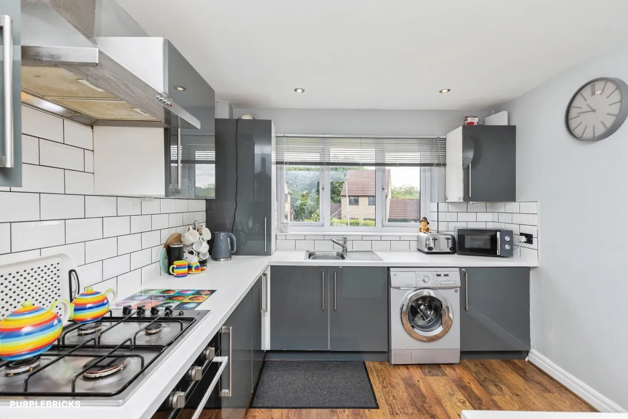 Martindale Close, Bradford, BD2, photo 4