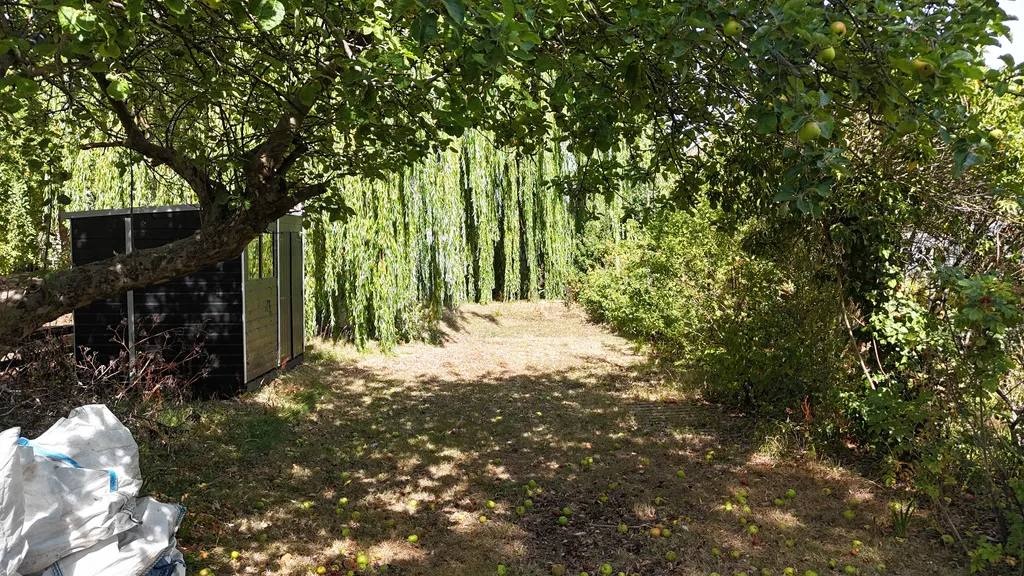 Station Road, Stoke Mandeville, Aylesbury, HP22 5UE, photo 13