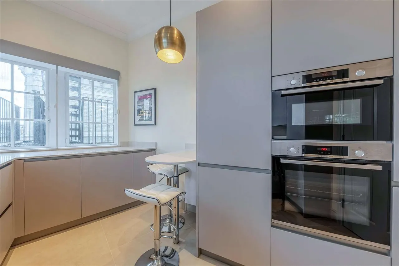 Grosvenor Gardens, London, SW1W 0BD, photo 4