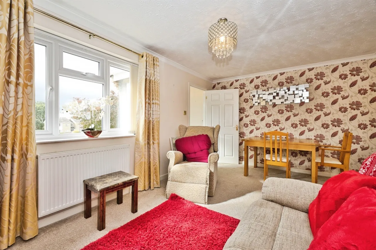 Malvern Court, YEOVIL, photo 3
