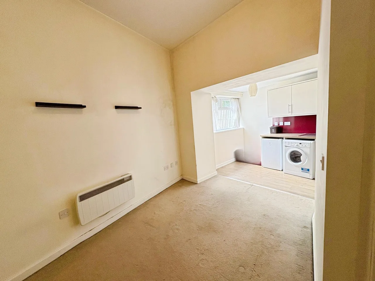 Ty Pwll Coch House CARDIFF, CF5, photo 3