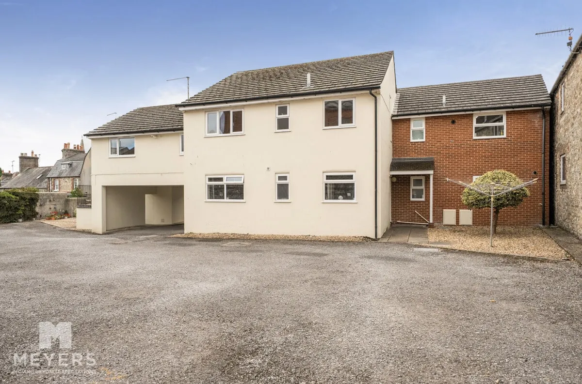2 bed flat for sale, Colliton Street, Dorchester, DT1