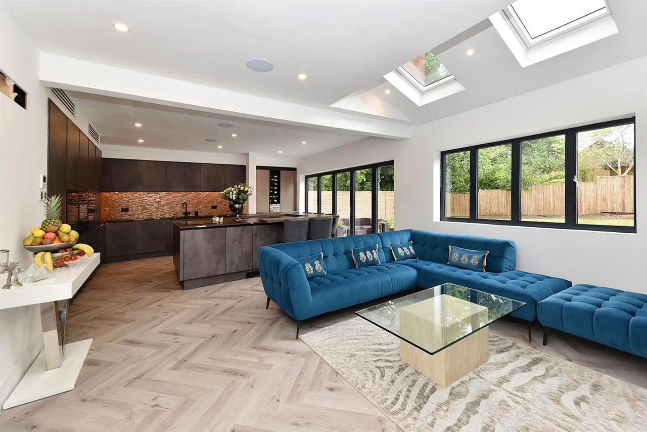 Holmlee Way, Prestbury, photo 4
