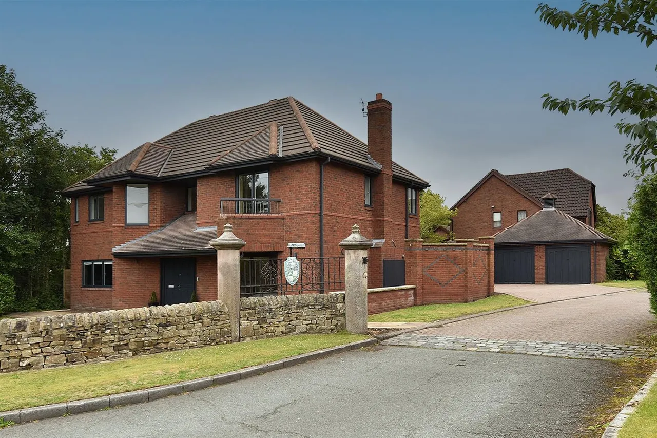 Holmlee Way, Prestbury, photo 19