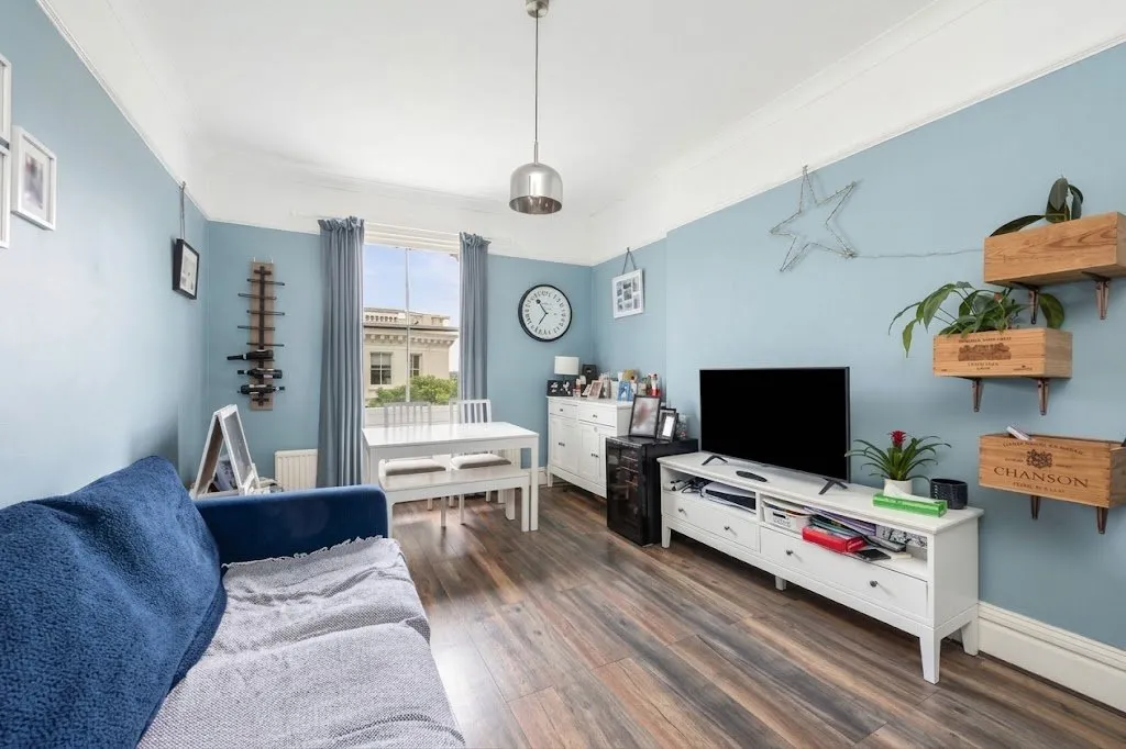 Cambridge Road, Hove, BN3, photo 2