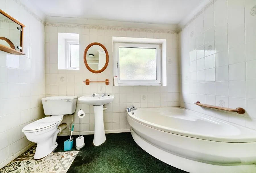 Lodge Close, Orpington, BR6, photo 6