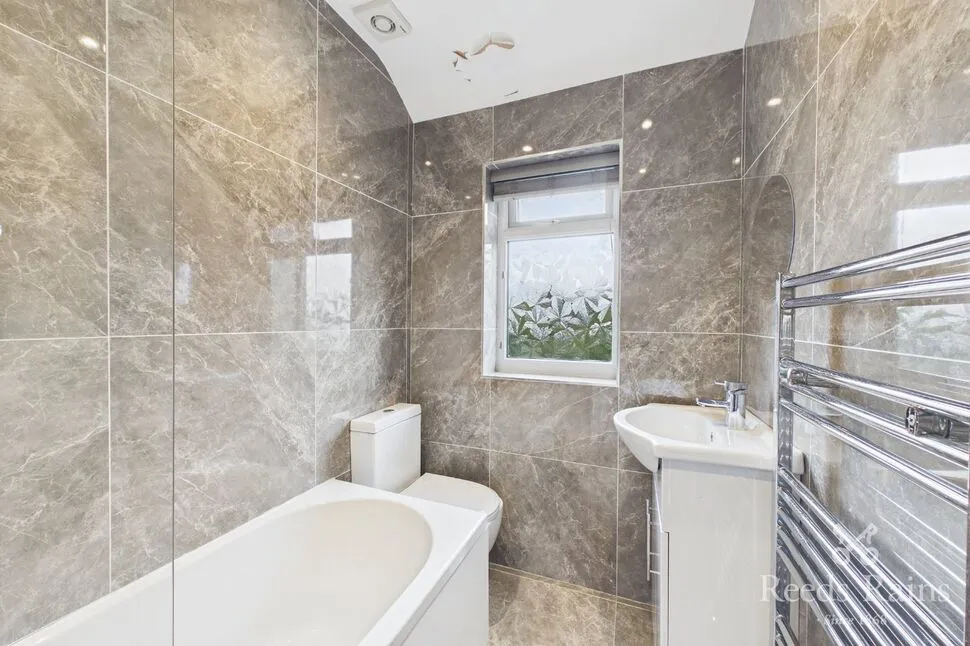 Claremont Road, Great Moor, Cheshire, SK2, photo 10