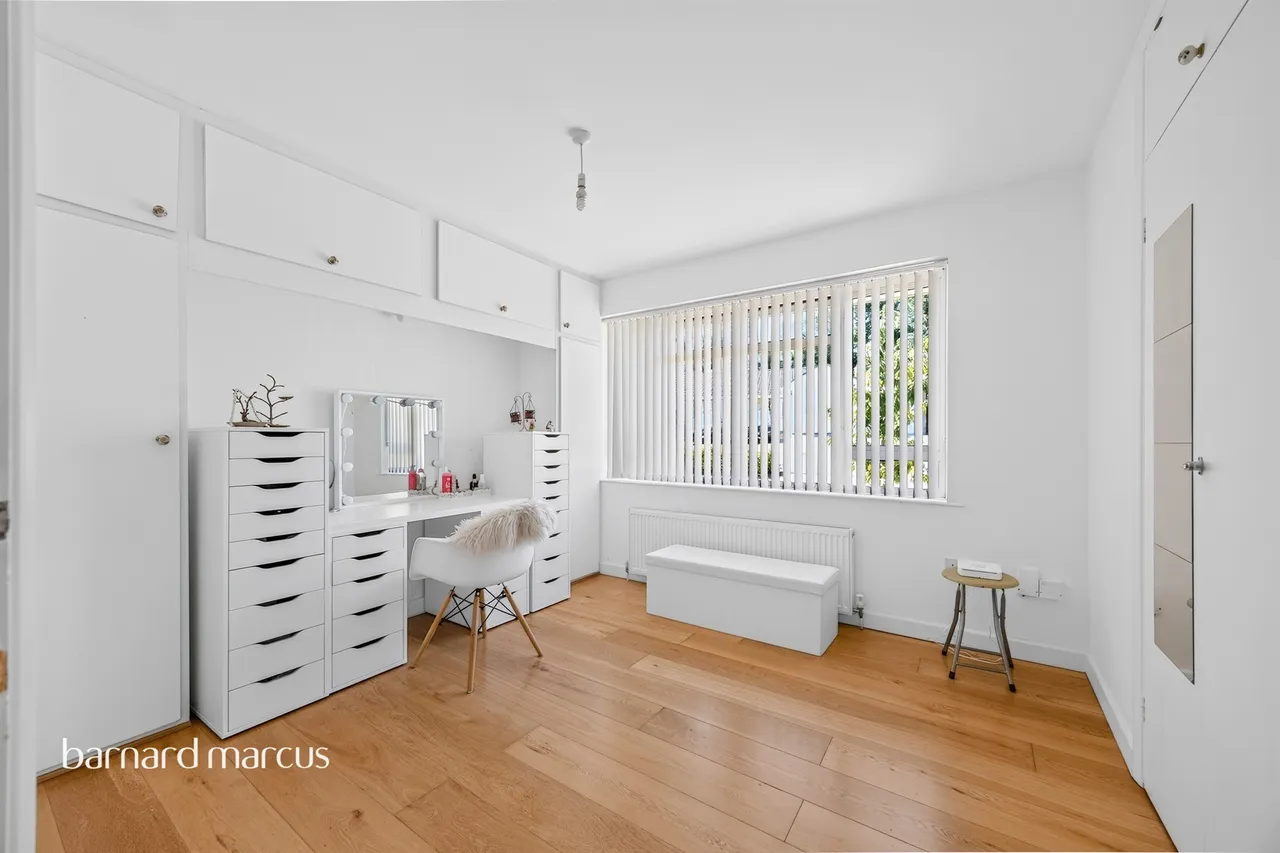 Field End, Coulsdon, CR5, photo 10