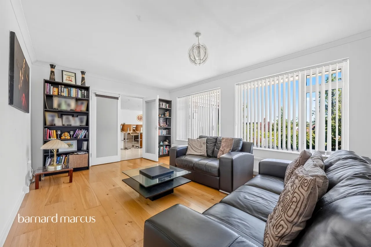 Field End, Coulsdon, CR5, photo 14