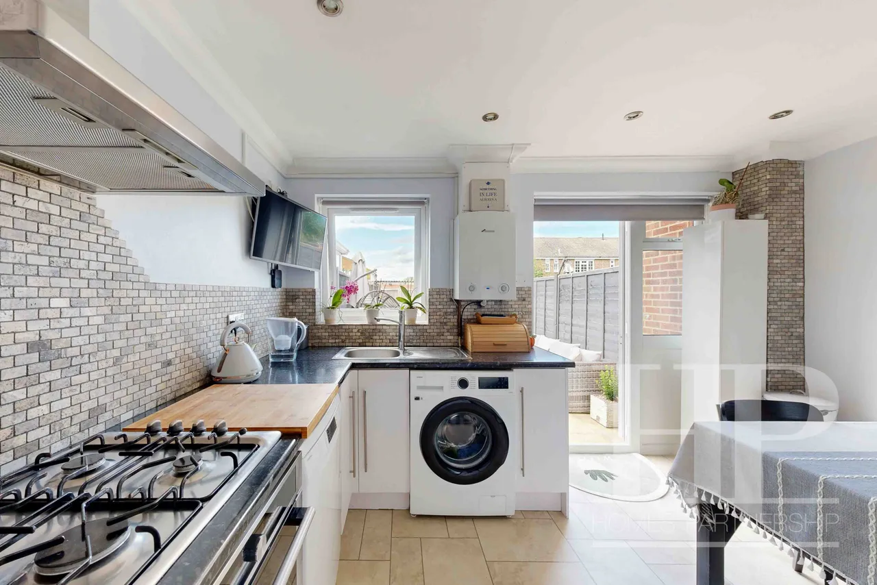 Tanyard Way, Horley, RH6, photo 7