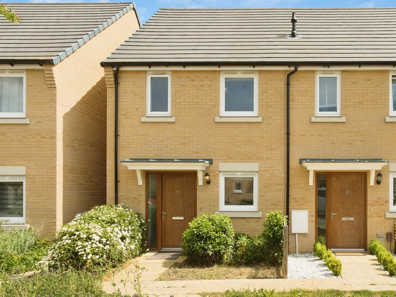 2 bed house for sale, Cuckoo Way, Cambridge, CB24