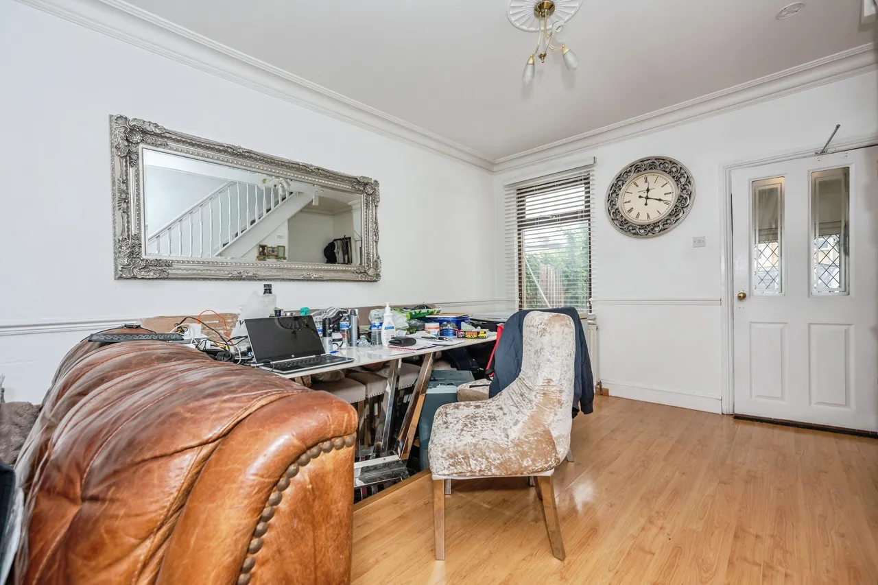 Belmont Road, Grays, RM17, photo 7