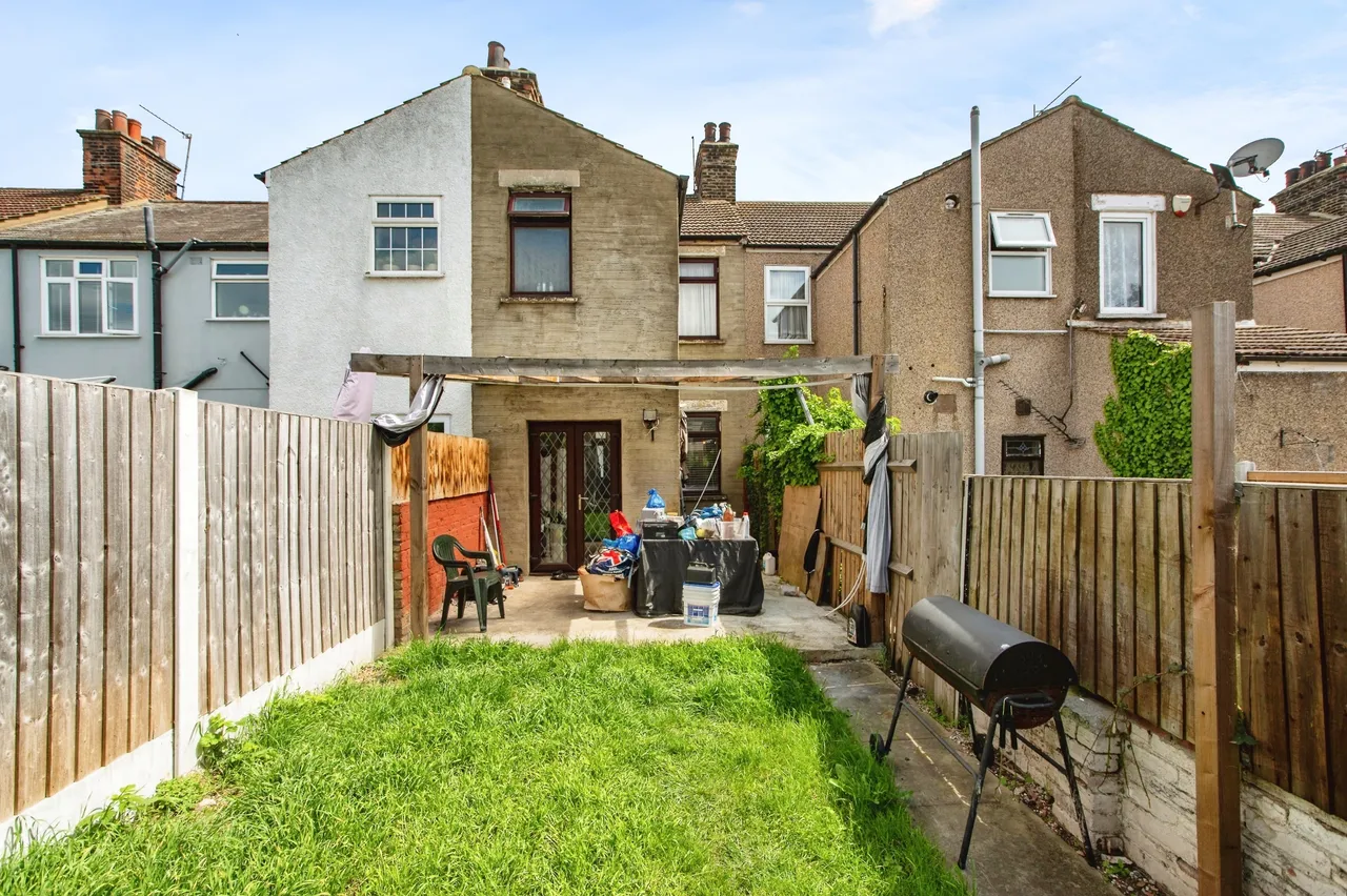 Belmont Road, Grays, RM17, photo 14