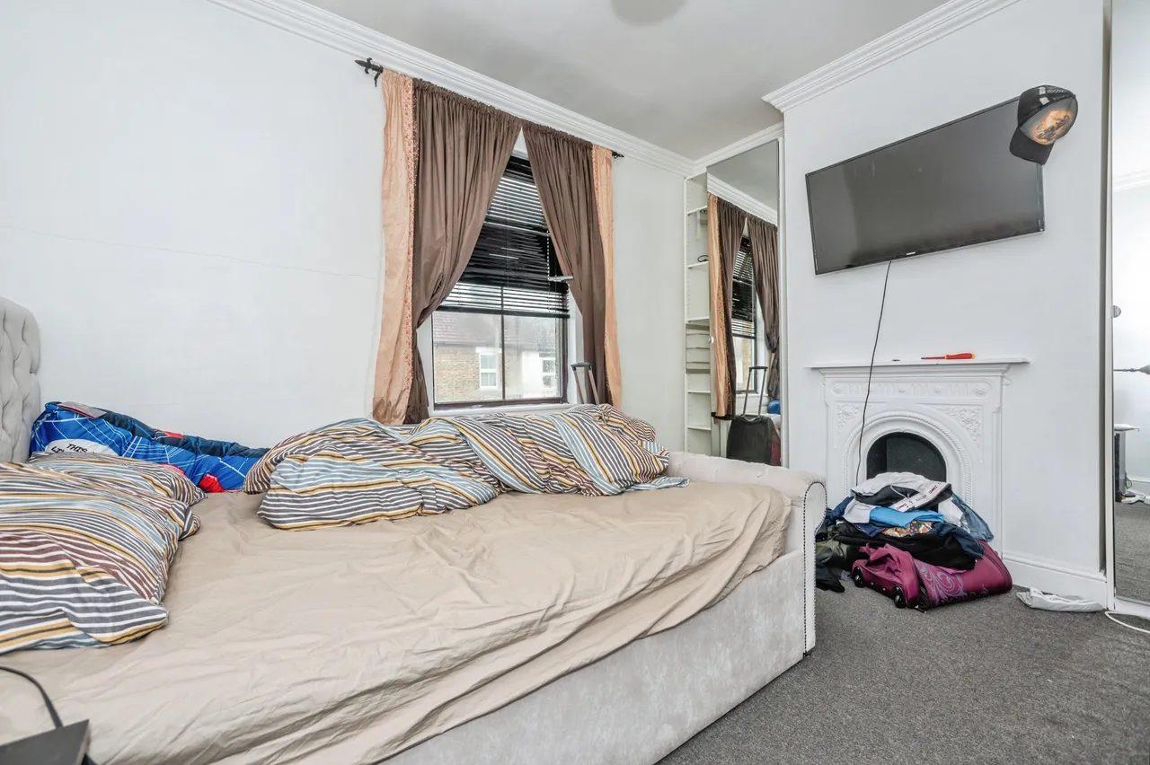 Belmont Road, Grays, RM17, photo 10