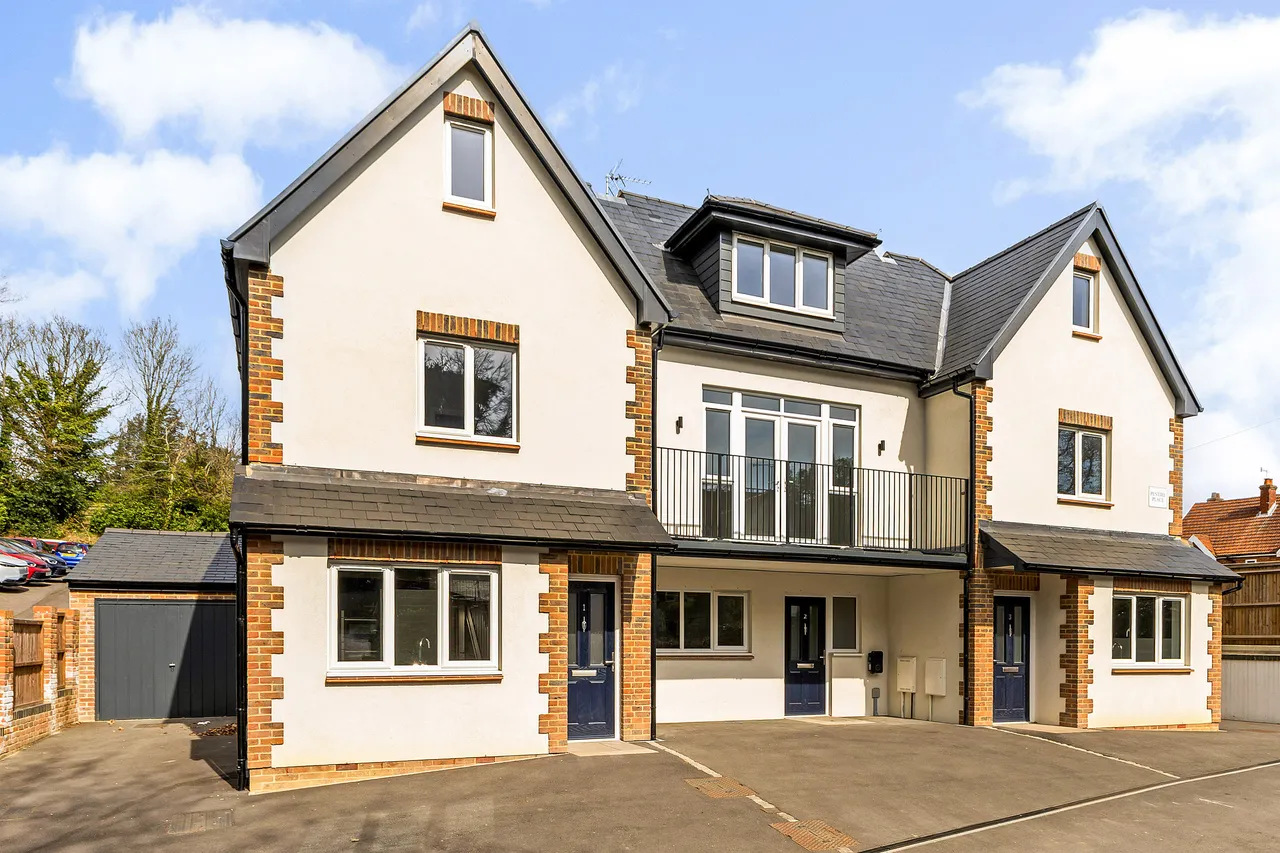 Barford Lane, Churt, Farnham, GU10, photo 2