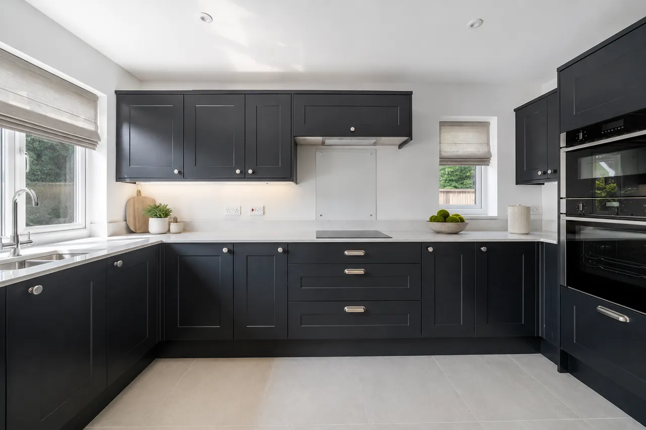Barford Lane, Churt, Farnham, GU10, photo 3