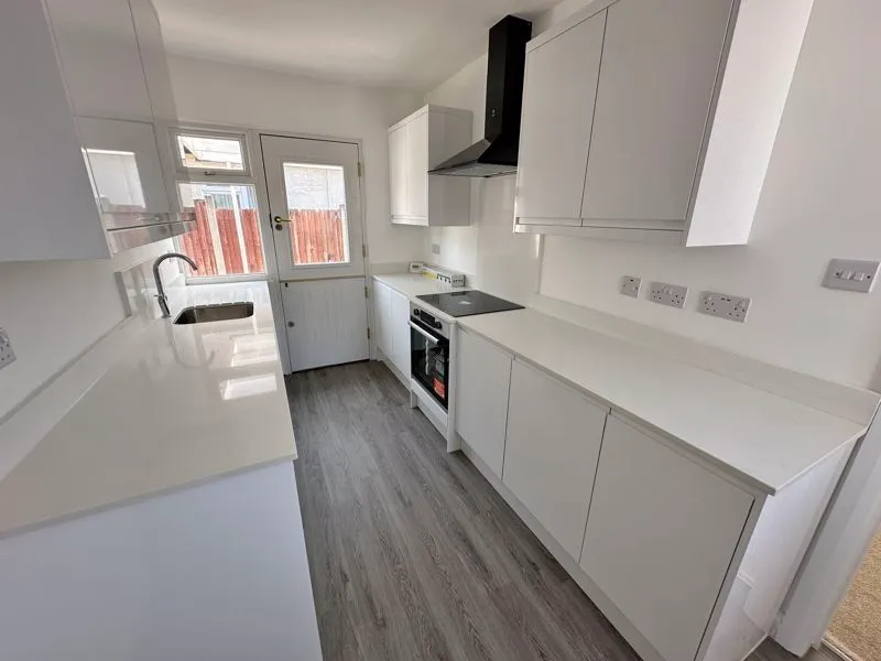 Tennyson Avenue, Grays, RM17, photo 5