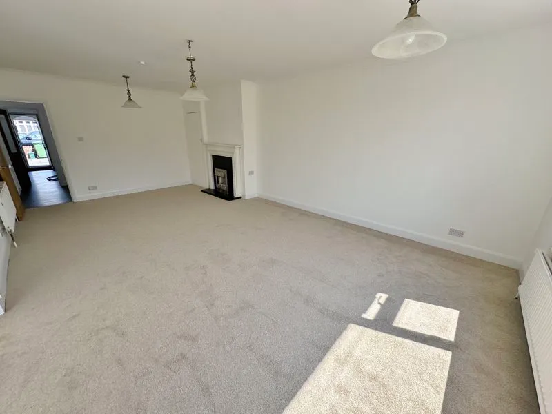 Tennyson Avenue, Grays, RM17, photo 3