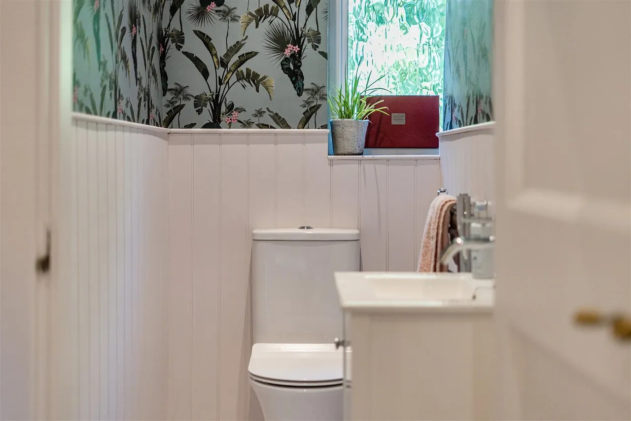 Winkworth Place, Banstead, SM7, photo 21