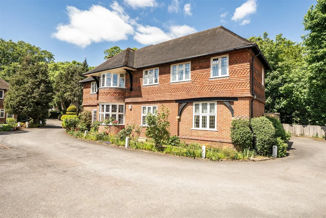 Winkworth Place, Banstead, SM7, photo 24