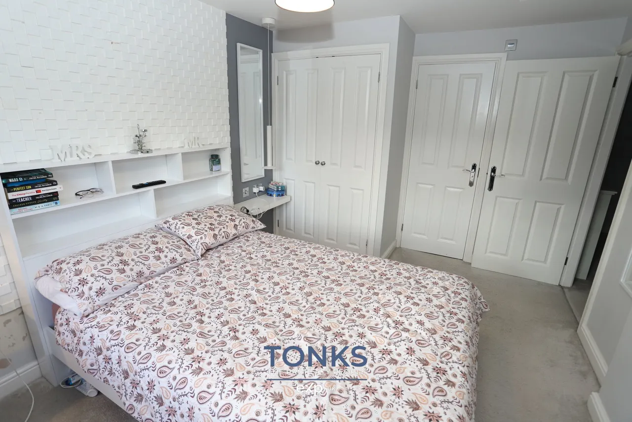Old Hawne Lane, Halesowen, B63, photo 15