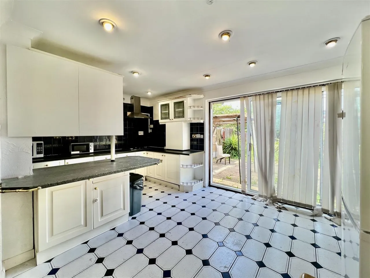End Terrace, Hounslow, TW4, photo 8