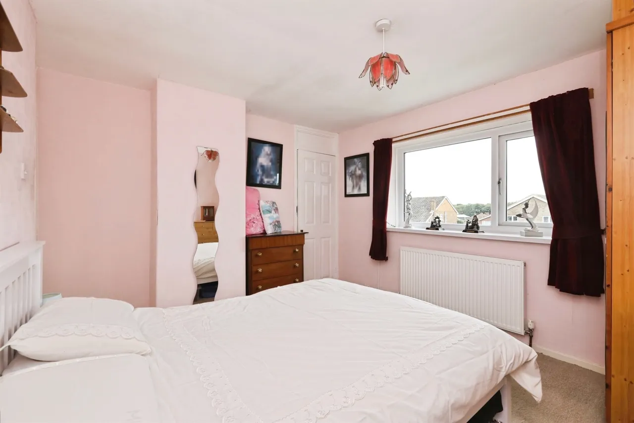 Long Lane, Carlton-In-Lindrick, S81, photo 8