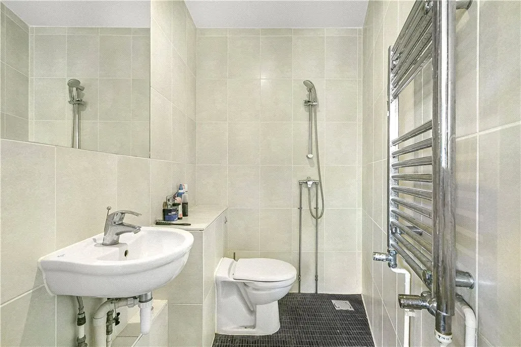 Bollo Lane, London, W4, photo 10