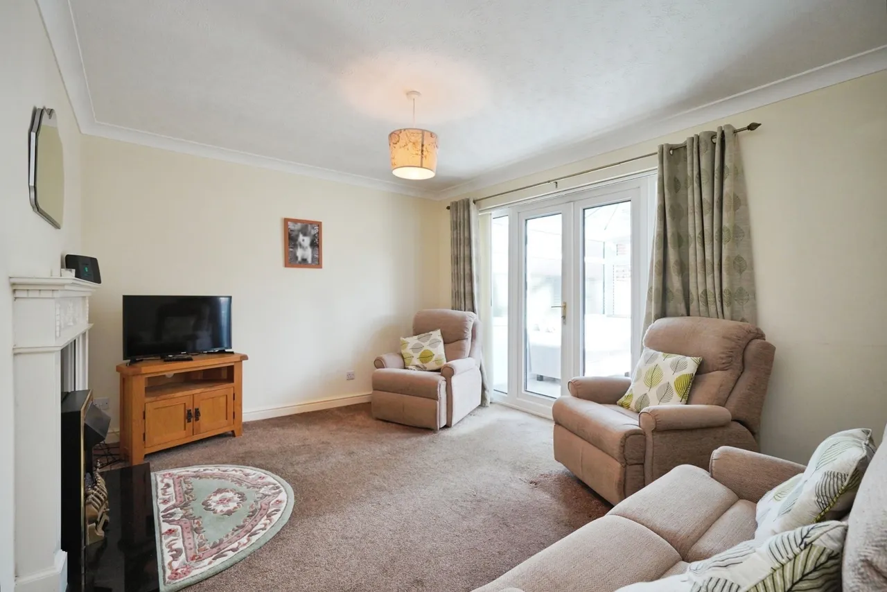 Forrester Close, Coleorton, LE67, photo 3