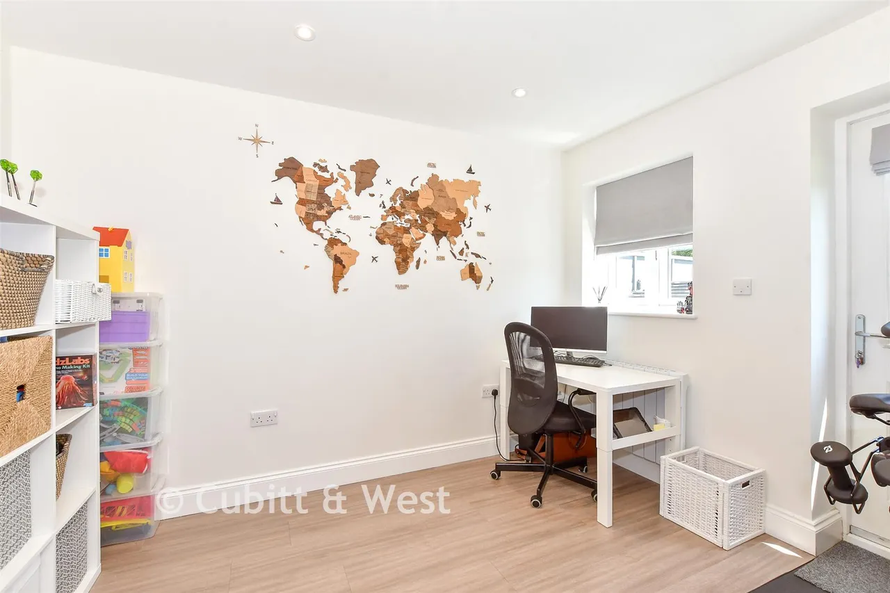 Hambledon Road, Waterlooville, PO7, photo 6