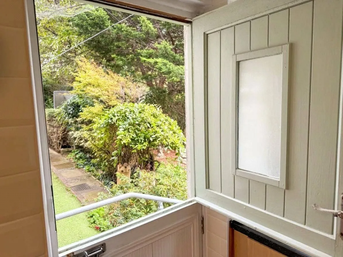 Marine Terrace, Penmaenmawr, LL34, photo 5
